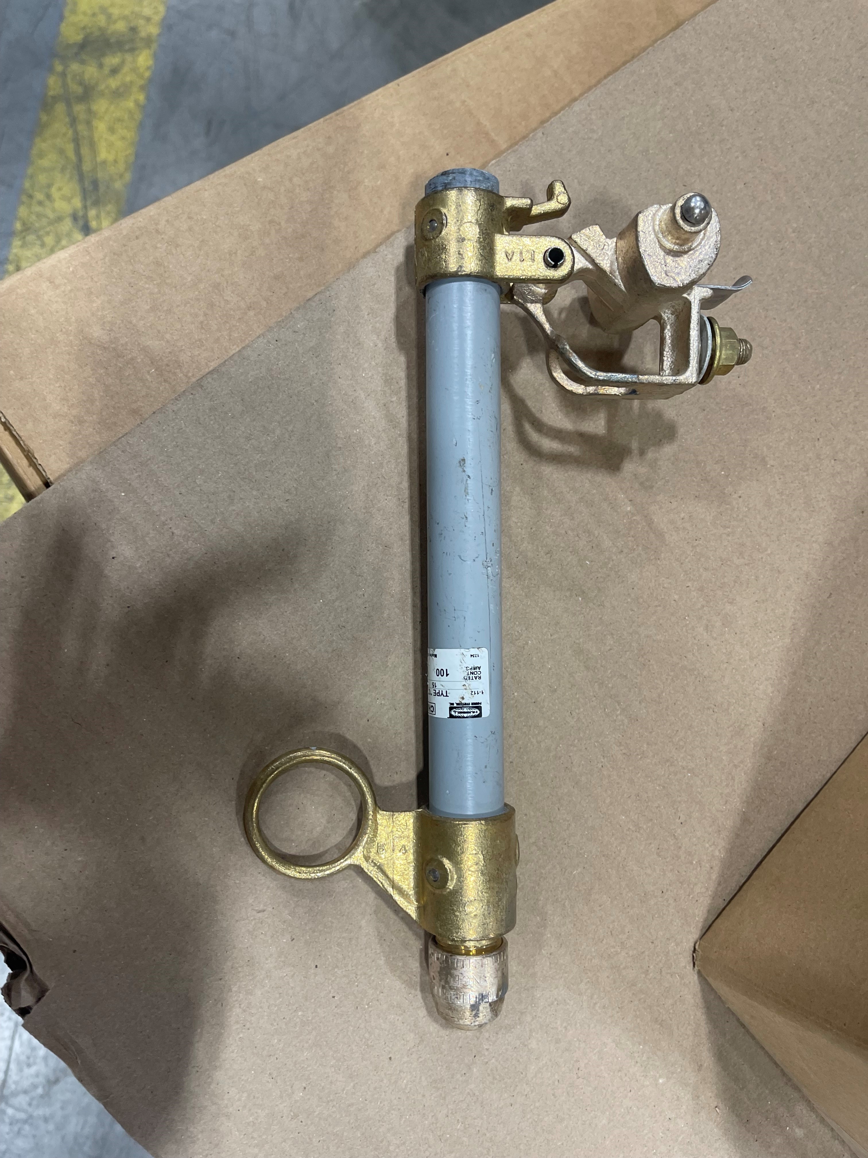 HOLDER, FUSE CO MIN TRUN 15KV 100A